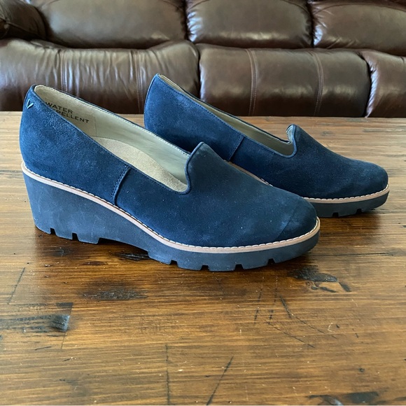 Vionic Willa Wedge Navy Blue Suede Slip On Wedge Heel Loafers Size US 10 EU 41 - Picture 1 of 11